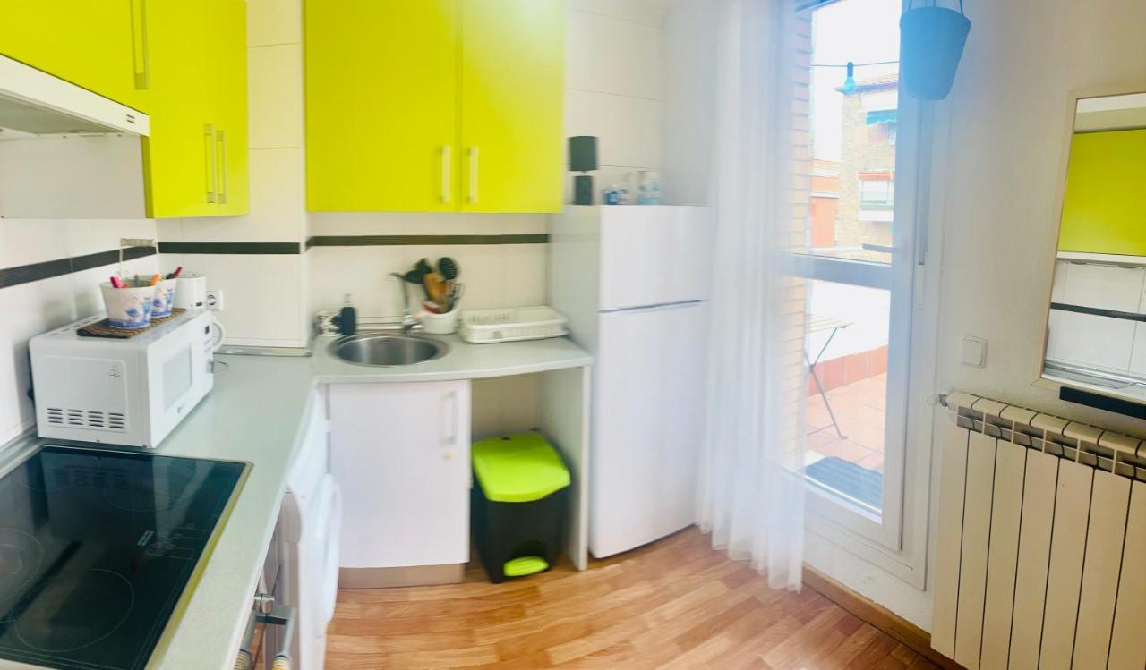 Atico & Terraza A 6 Minutos En Metro De Atocha Estacion Central Madrid Ngoại thất bức ảnh