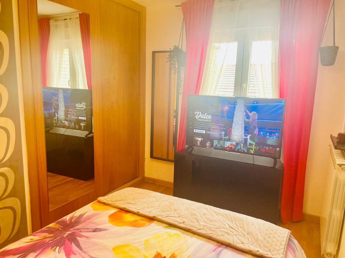 Atico & Terraza A 6 Minutos En Metro De Atocha Estacion Central Madrid Ngoại thất bức ảnh
