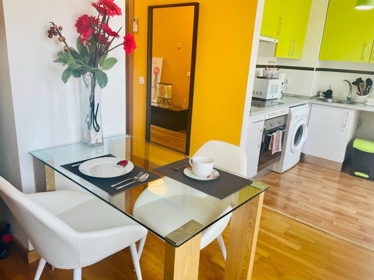 Atico & Terraza A 6 Minutos En Metro De Atocha Estacion Central Madrid Ngoại thất bức ảnh