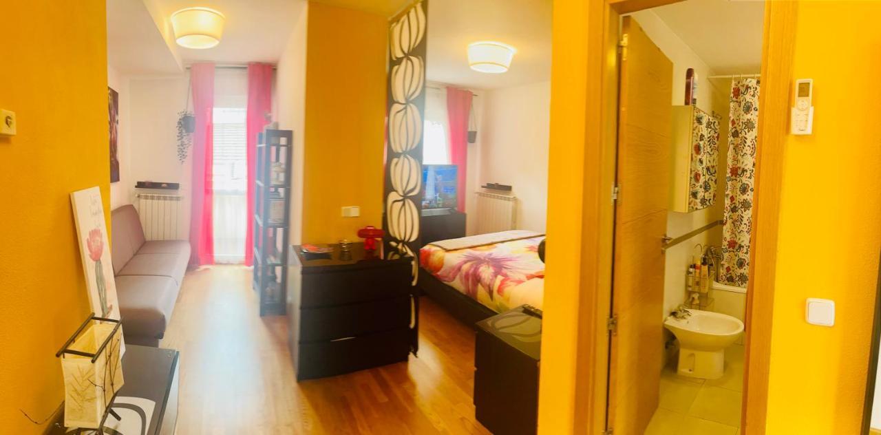Atico & Terraza A 6 Minutos En Metro De Atocha Estacion Central Madrid Ngoại thất bức ảnh